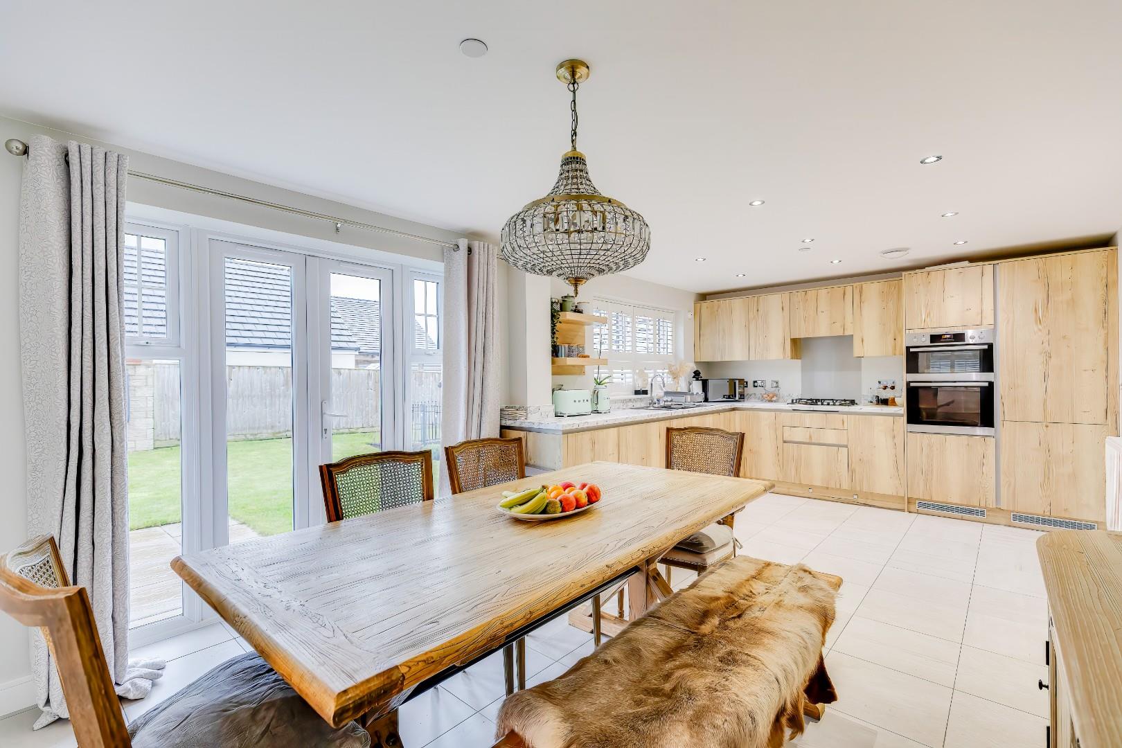 8 Cae Ffynnon, Cowbridge, CF71 7FJ